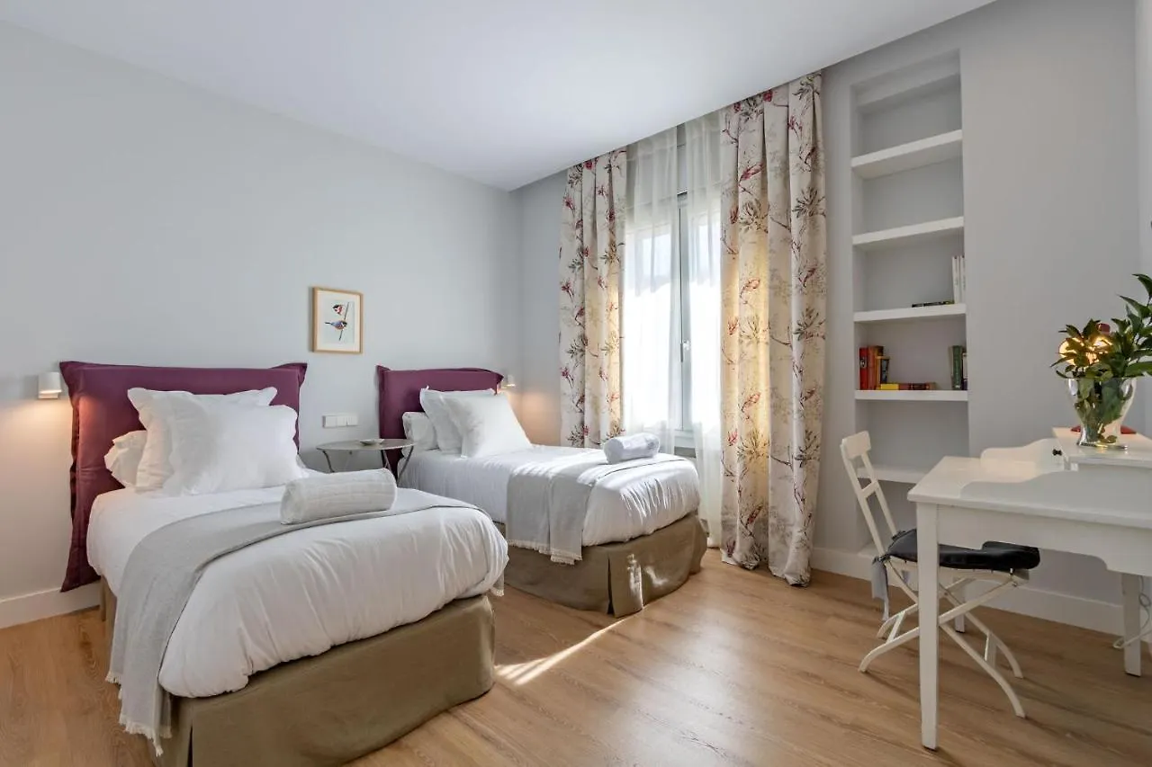 Apartment Plaza De Espana Deluxe Suites By Valcambre Seville Spain
